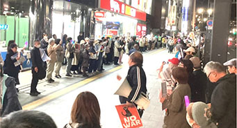 �R�O�O�l�]�肪�X�^���f�B���O�E�f��